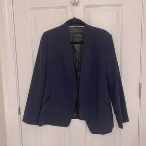 Banana Republic women’s collarless blazer. Navy size 12